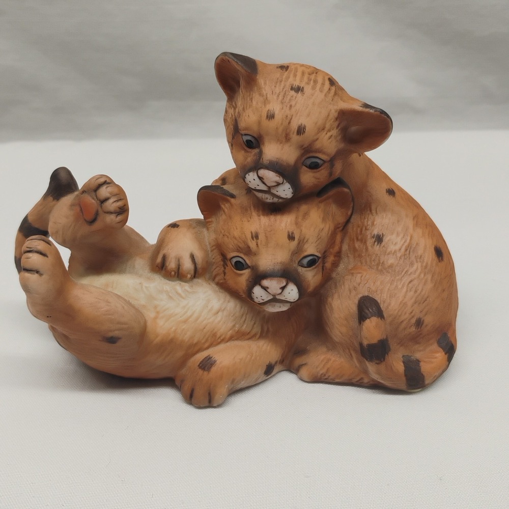Vintage Homco‎ Masterpiece Porcelain Curious Cougars Figurine 1993